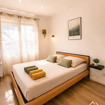T3 Climatisé Avec Jardin à 900 M De La Apartamento